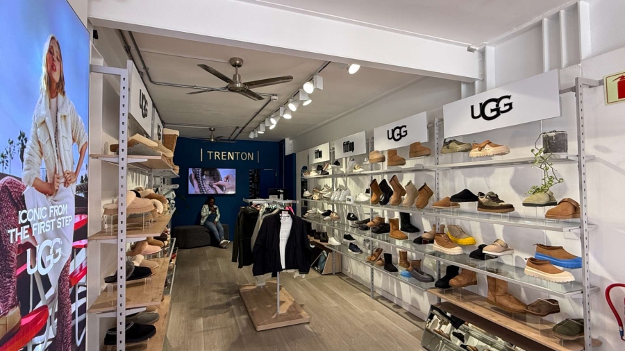 To Let commercial Property for Rent in Zonnebloem Western Cape